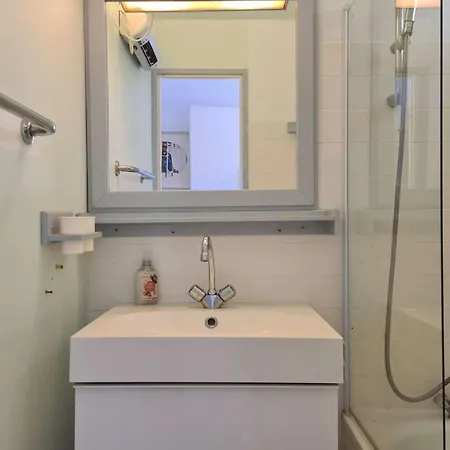 Apartment T2 Au Cap D'agde, 4 Couchages, Parking Prive - Fr-1-249-414 Agde