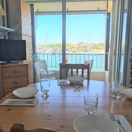 T2 Au Cap D'agde, 4 Couchages, Parking Prive - Fr-1-249-414 Apartment *
